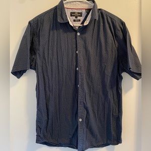 Michael Brandon short sleeve shirt sized LARGE.